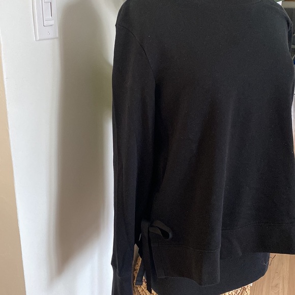 Banana Republic Sweatshirt Sweater with ribbon tie detailing on sides - Picture 4 of 8